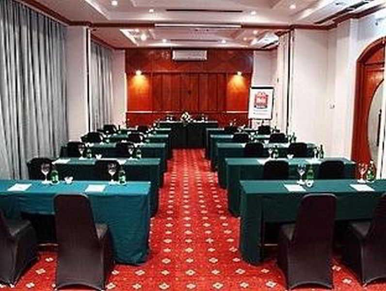 Arcadia Surabaya Hotel Eksteriør billede