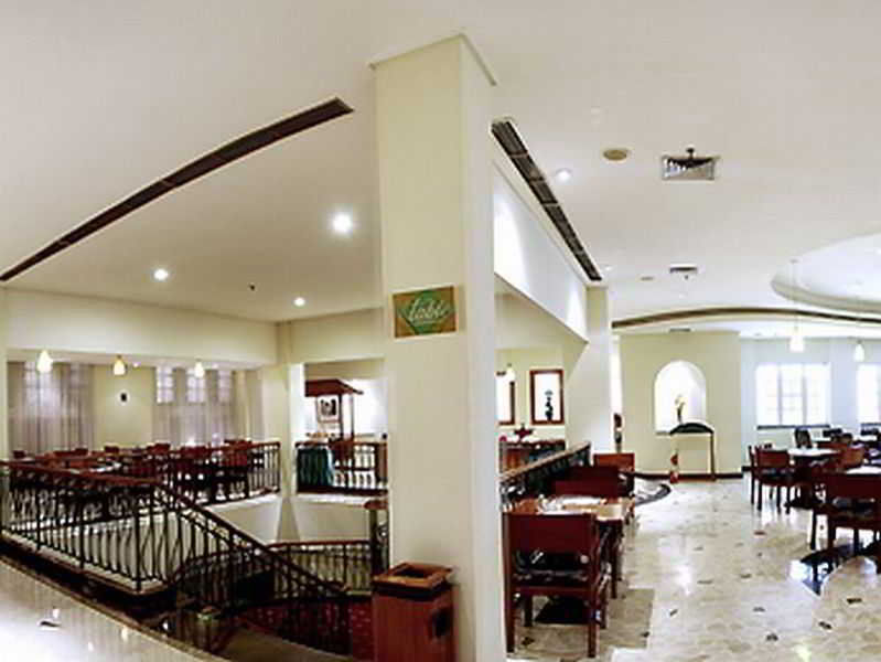 Arcadia Surabaya Hotel Eksteriør billede