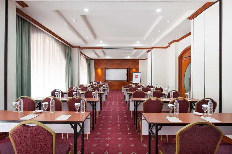 Arcadia Surabaya Hotel Eksteriør billede