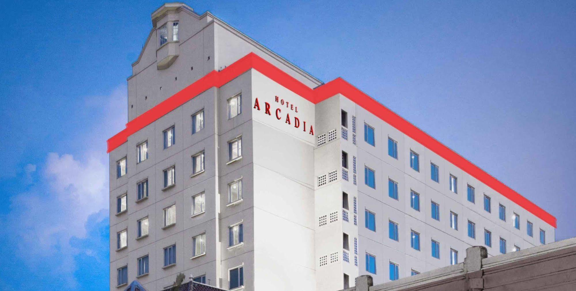 Arcadia Surabaya Hotel Eksteriør billede