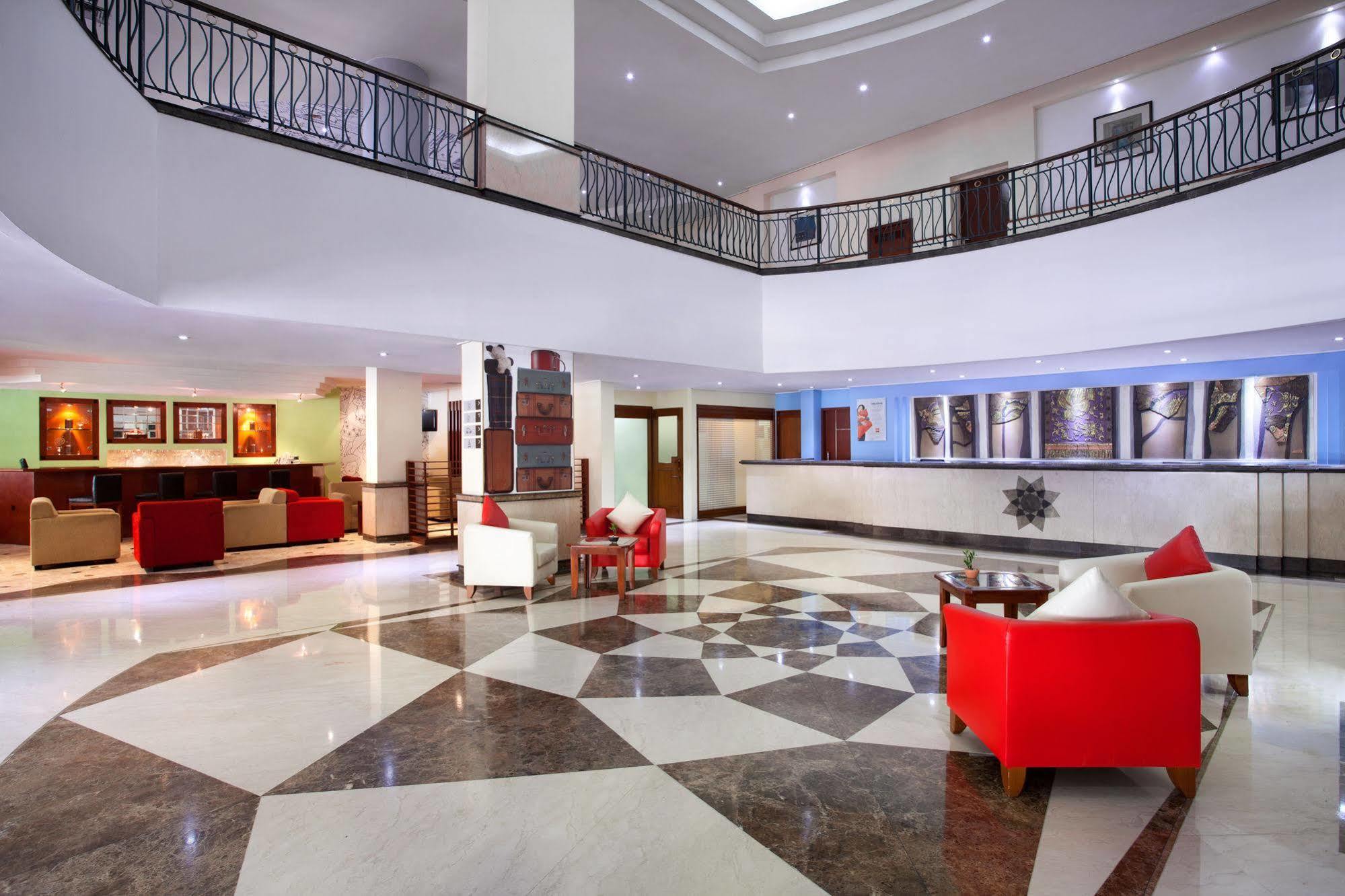 Arcadia Surabaya Hotel Eksteriør billede