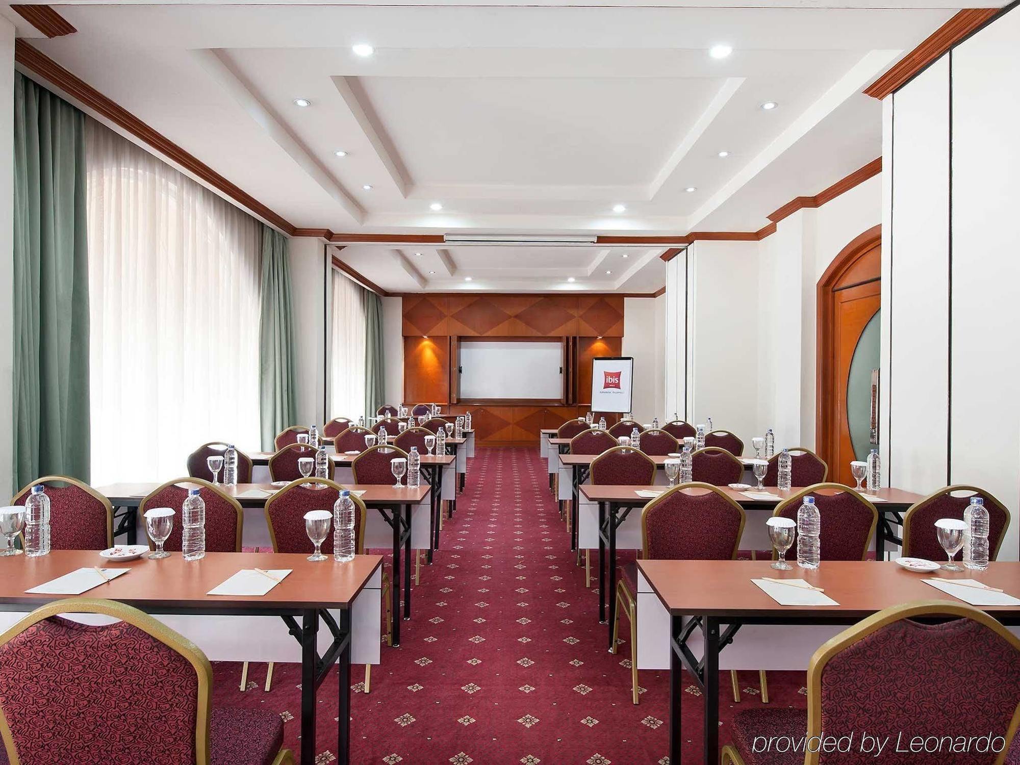 Arcadia Surabaya Hotel Eksteriør billede